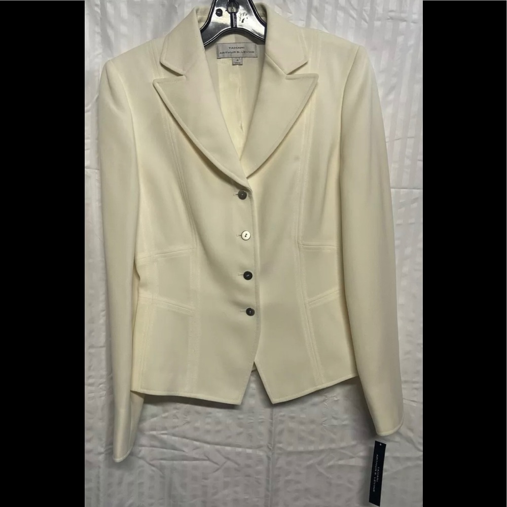 Tahari S. Levine Ivory Blazer Jacket